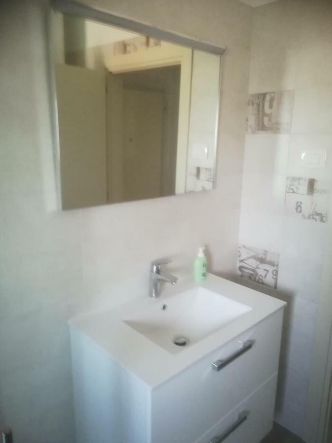 Apartman Ki Apartment Пула Екстериор снимка